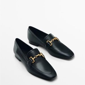 Massimo Dutti Women’s Leather Loafers